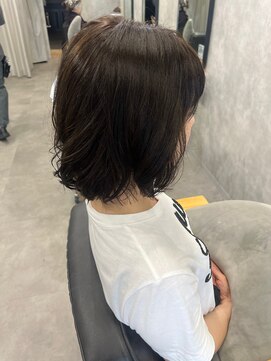 クラン 岡本(Chlan) ニュアンスパーマでつくる大人ボブ