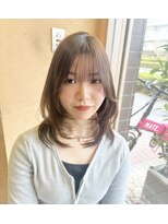 モアムー(Moremuu)&nbsp;【りえ】レイヤーカット
