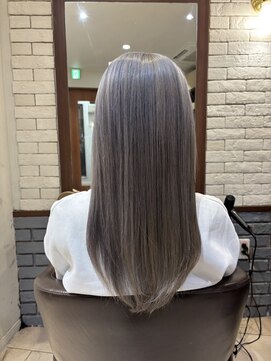 ルシクラージュ 武蔵小杉店(Recyclage) 透明感グレーヘア