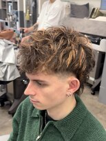 ノイセルヘアー(Noisyle Men's hair) リバースセンターパート/ニュアンスパーマ/ダウンバング/MEN'S◎