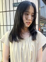 ナヌークカフラ(nanuk kafla)&nbsp;お顔周り/似合わせカット/ニュアンス/前髪なし/レイヤーカット