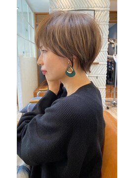 アデプト 綾瀬店(adept) マッシュショート/フェザーバング【綾瀬/北千住/亀有】