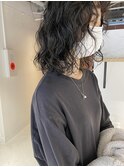 【三ツ井純】レイヤーカットウルフパーマ 無造作黒髪20代30代