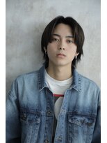 トラ バイ プティパ(Tora by petit pas) ☆センターパート×ナチュラルウルフカット☆