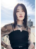 シア(XIA)&nbsp;シースルーバング　切りっぱなしウルフ姫カット