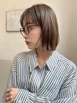 ハニー 町田(HONEY)&nbsp;外はねボブ　切りっぱなし　オリーブグレージュ