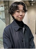 ハンサムショートとくるっとパーマ