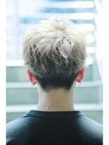 リップス 池袋(LIPPS)&nbsp;ショートレイヤー　無造作ショート　スパイラル