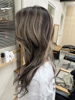 ブレストハコダテ(BLESSED HKD)&nbsp;【函館】ハイライトカラー/白髪ぼかし20代30代40代【美容室】