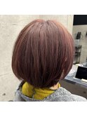 モーブピンクカラーのショートボブ