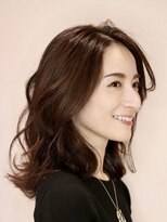 アンベリールフルー(EMBELLIR fleur)&nbsp;柔らかウエーブスタイル