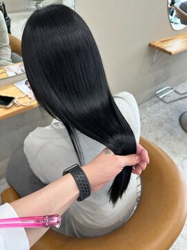 シカ 神戸三宮元町店(Cica) 韓国風カラー　コリアンブラック　透明感カラー　髪質改善　三宮