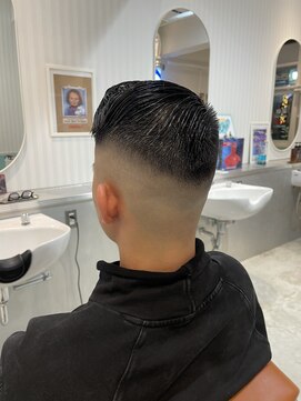 エルエフェ(EL JEFE) 【ハイスキンフェード×パートスタイル】［東中野］［床屋］