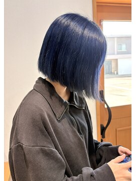 ロッソフィーロ(Rosso Filo) ネイビーボブ Instagram【@dai_n29】