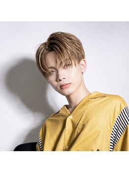 スキル 博多(SKILL)の写真/【学割U24カット+カラーorパーマ￥11000】"最高の似合わせSTYLE"が学生さんの間でも話題◎ ［博多天神］