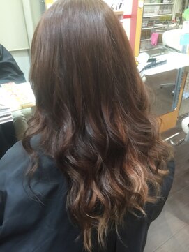 クオーレツー(Cuore2) ピンク系インナーカラー