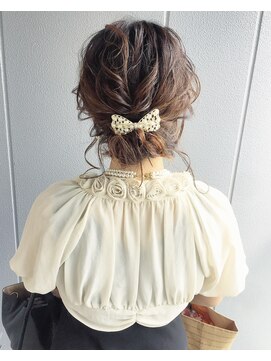 スティードトーキョー(Steed Tokyo) リボンアクセ×抜け感×パーティーアップ