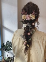 リリー(Lilly)&nbsp;【Lilly】ゆるっと華やかあみおろしスタイル