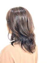 クオリス 上板橋店(QUALIS) 大人可愛い前上がりミディアムウルフレイヤー/ラベンダー