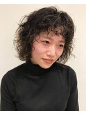 80’sモードなクリクリパーマ