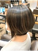 【猪俣望】ウィービングで綺麗なツヤの前下がりショートボブ