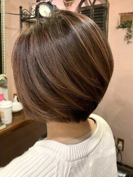 ヘアーデザイン ポポラリタ(Hair Design Popolarita) 大人ハイライトカラー