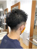 メンズショート　マッシュ　センターパート　メンズパーマ