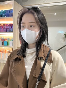 サンク 原宿 表参道(cinq) インナーカラーイヤリングカラーフェイスフレーミングブリーチ