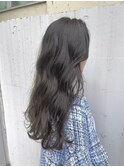 カーキグレージュ・ラフウェーブロング【神戸元町・三ノ宮】
