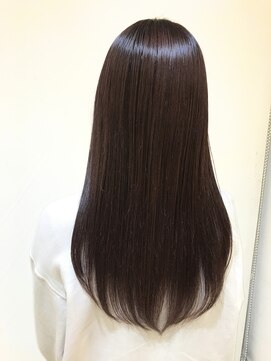 アッシュ 町田駅前通り店(Ash) 赤系カラー