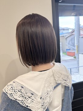 ラヴィン(LOVIN’) ミニボブ/インナーカラー/ベージュ