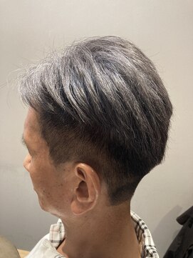 ミリ 調布店(Mili) ロマンスグレー【高橋】