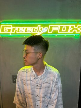 グリーディーフォックス 代々木(Greedy FOX) 波巻き/ハイライト/マッシュパーマ/ウルフ[シェービング]