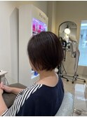 ショートボブ