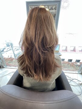 マインバイアフロートギンザ(MYNE by AFLOAT GINZA) レイヤーカット