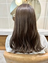 カサネ(KASANE)&nbsp;オリーブ系　透明感　くすみカラー　ロング　長崎