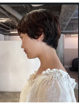 ナヌーク ダイカンヤマ(nanuk daikanyama) やわらかニュアンスショートパーマ