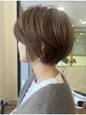 ショートボブ