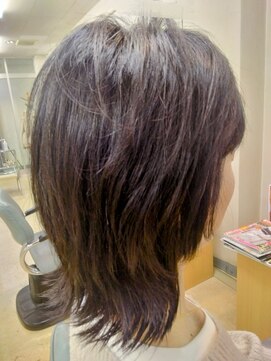 美容室R ミディアムレイヤー