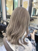 salon de MiLK 札幌大通店【サロン ド ミルク】 ホワイトグレージュ