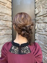 ヘアメイク ポルテ(HAIR MAKE PORTE)&nbsp;ふわふわサイドクラゲおだんご