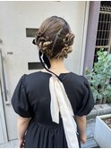 ツインリボンアレンジ｜結婚式お呼ばれヘア