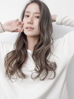 メゾンドイギー(MAISON de IGGY)&nbsp;グレージュカラー#カーキグレージュ#ボブ#フェザーバング