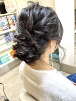 ヘアアンドメイクフリッシュ(HAIR&MAKE FRISCH)&nbsp;ヘアセット　でかめシニヨン