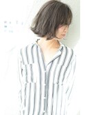 オリーブベージュ×外ハネボブ