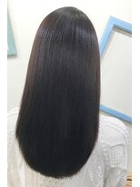 アッシュ ヘアーメイク 桐生(ash hair×make)&nbsp;ash　hair×make 桐生黒髪ナチュラルモードロング