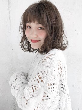 ルティア 池袋(Lutia) アッシュベージュ