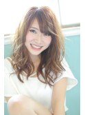 小顔セミウェットウェーブピンクベージュハイライトカラー