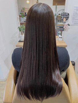 ゴコチ(5cochi) 【天女目】腰まで長さのある艶髪ロングヘア