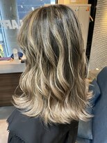 ラフ(LAFF)&nbsp;#黒髪#ボブルフ#ネビージュ#小顔#ワンレン